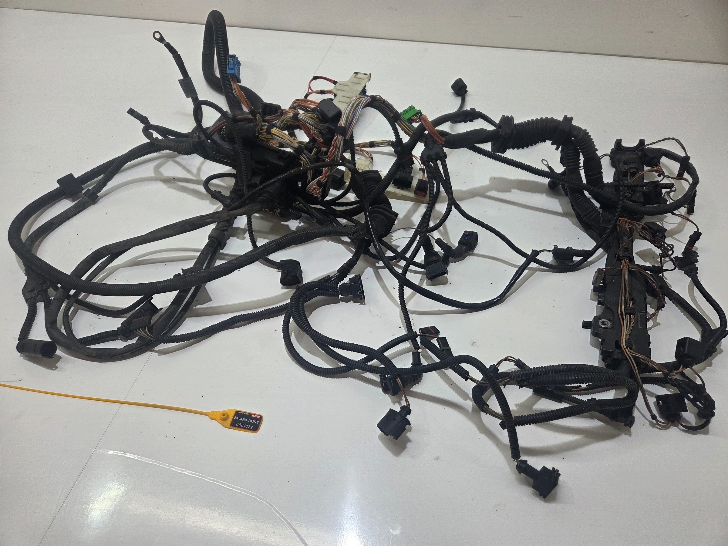 köteg motor BMW E60 E61 N53B30A AUTOMAT X DRIVE EU