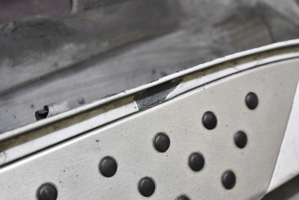 cap threshold left 300 BMW X5 E70 06-10