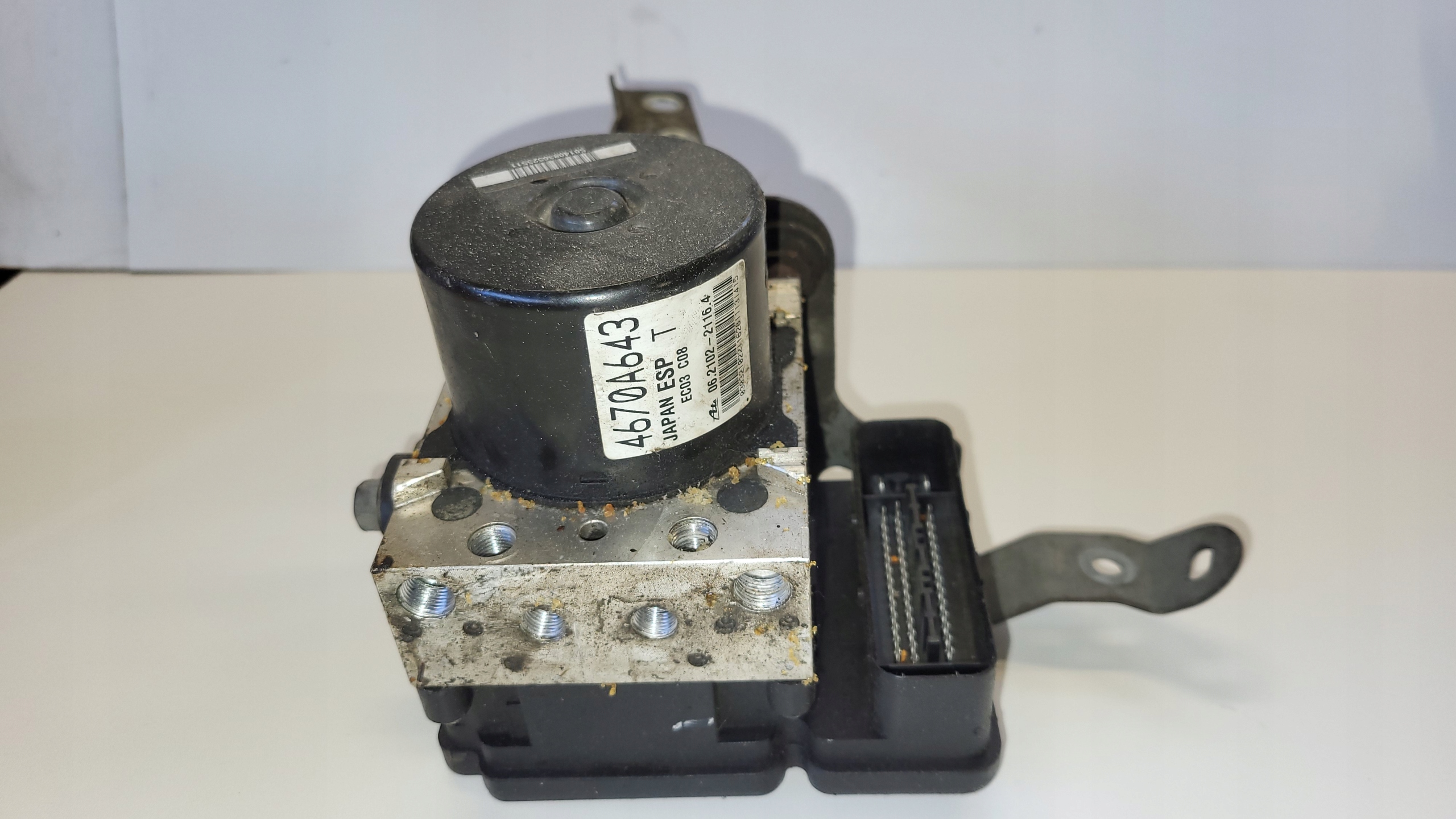 Mitsubishi OE 4670A643 pompa moduł abs