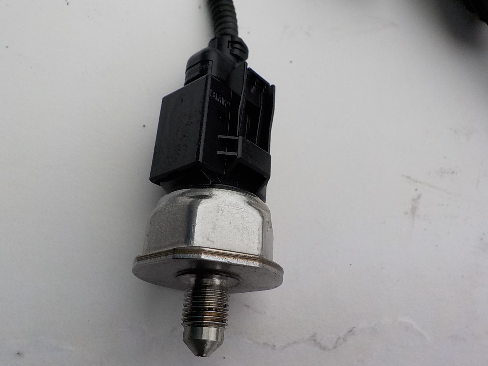 BMW 3 (E90) 2.0 B Capteur Pression Carburant 7537319-05 55PP11-01
