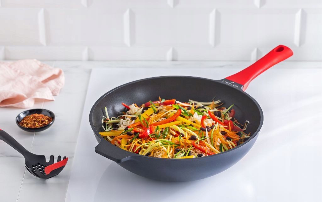 ZWIEGER OBSIDIAN WOK 32 CM Kolor czarny