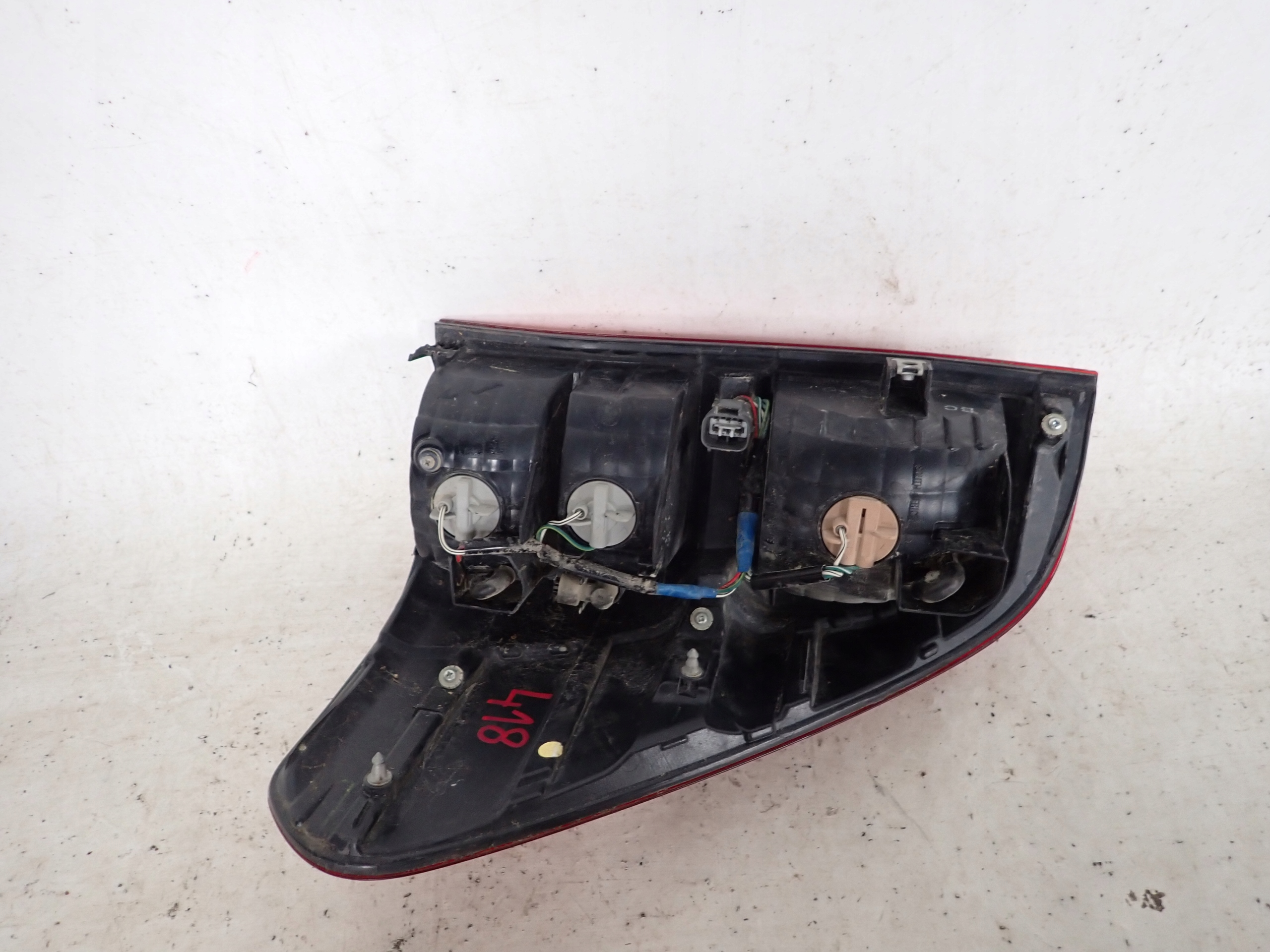 TOYOTA HILUX VIII 15- light left rear part rear