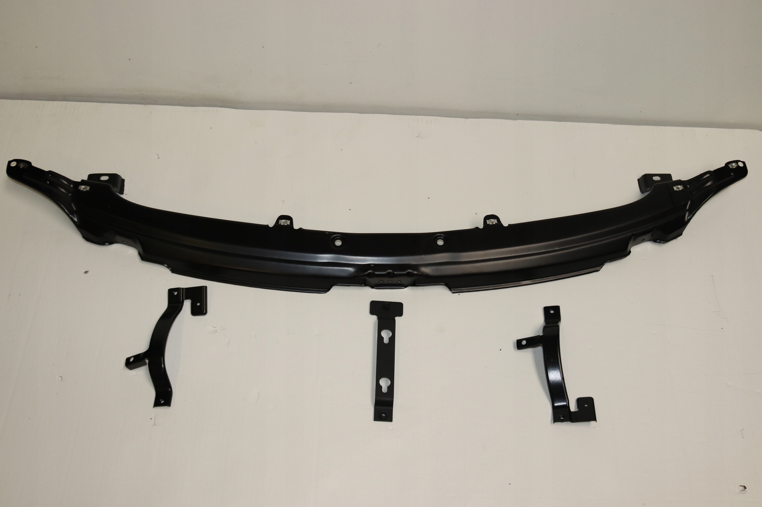 OPEL ASTRA K PAS PRZÓD WZMOCNIENIE NOWE