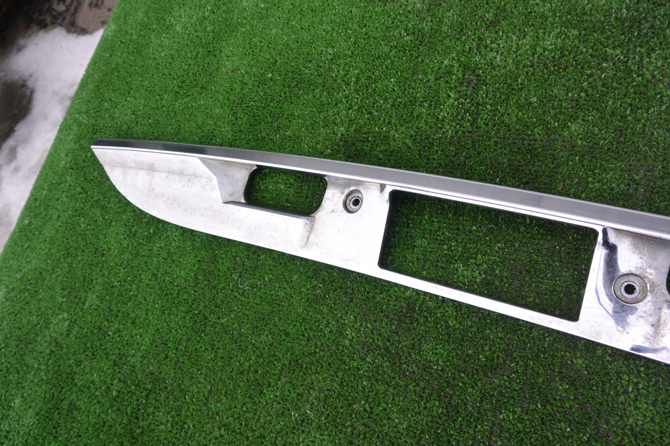 moulding bonnet rear part CHROM cap MERCEDES W211 KOMBI