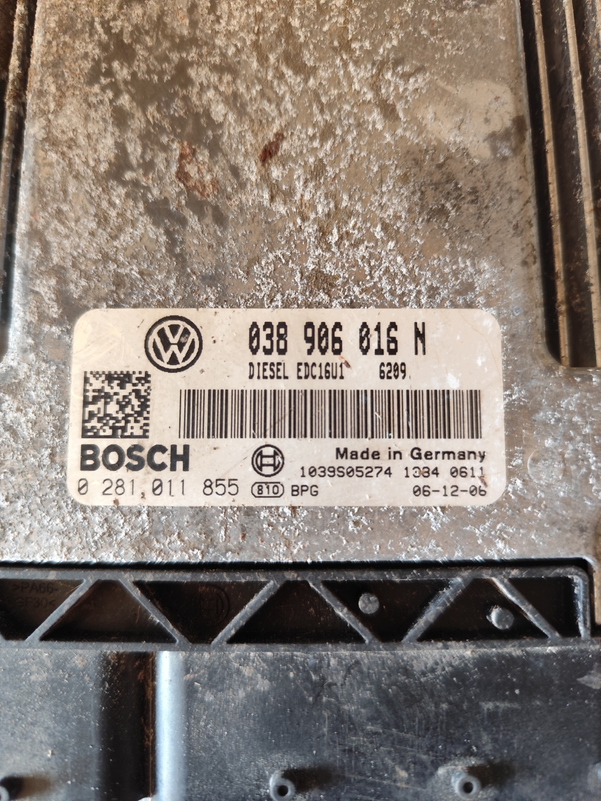VW T5 1.9 TDI control unit computer of the engine 038906016N