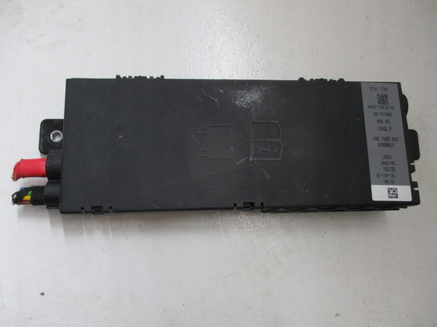 MODULE FUSIBLES JAGUAR F PACE HK83-14516-AE