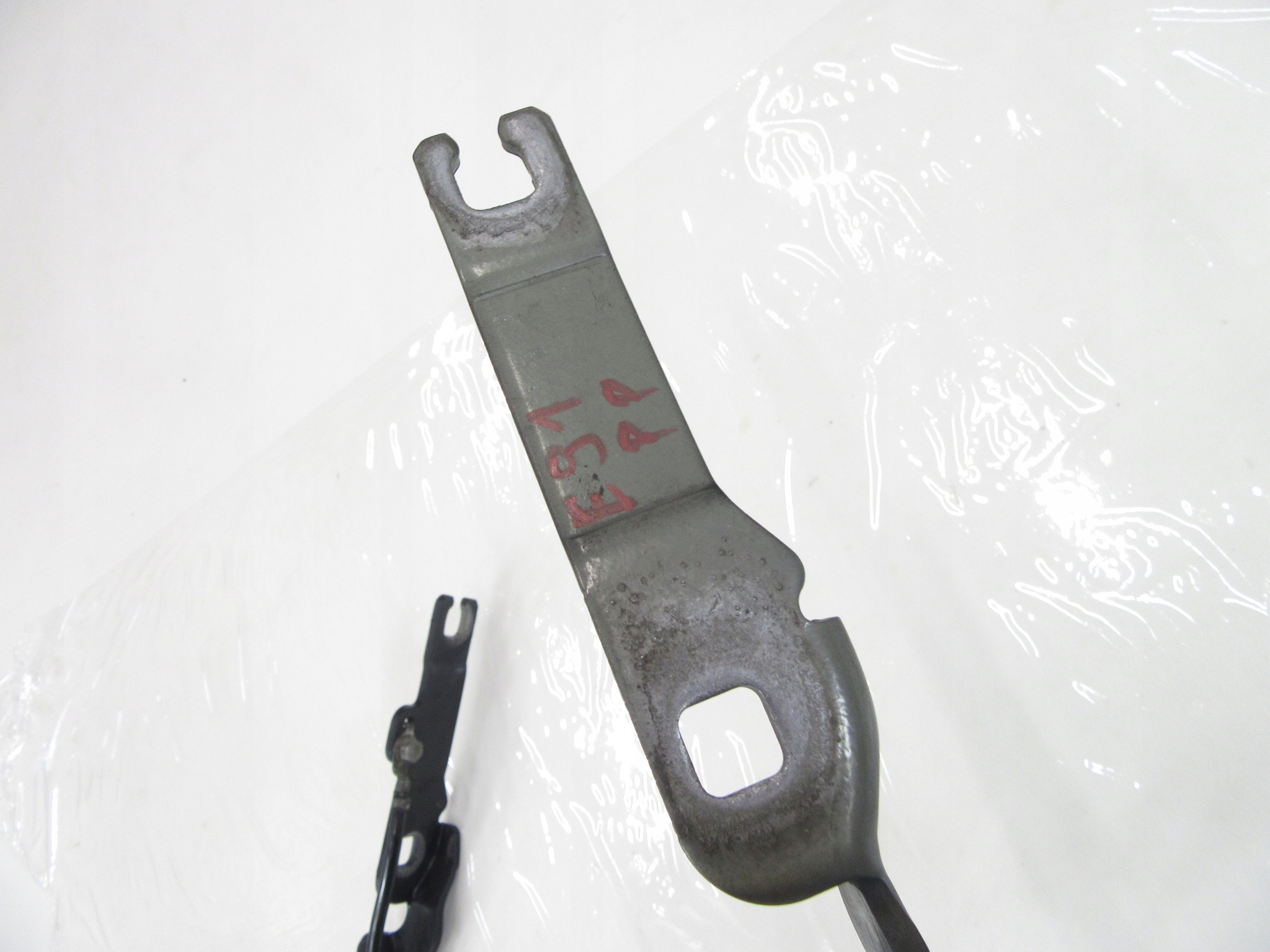 hinge bonnets right left front BMW e90 e91 KOMPLET
