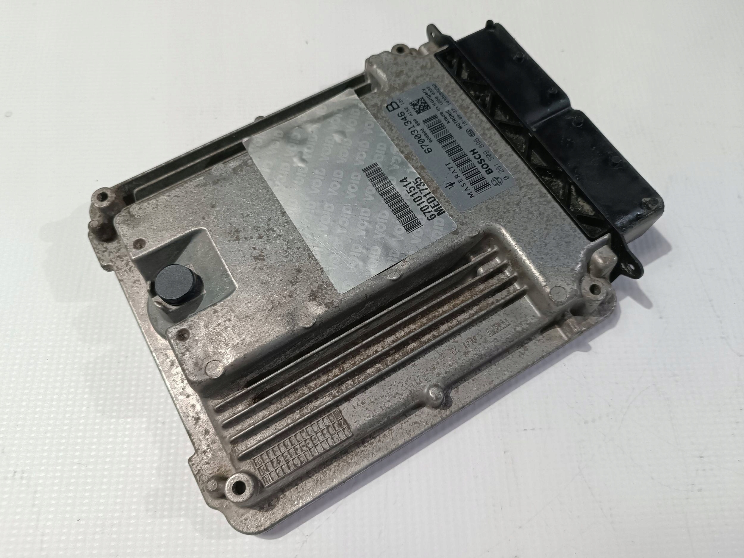 computer control unit module of the engine ECU Maserati Ghibli 3.0 SQ4 2013