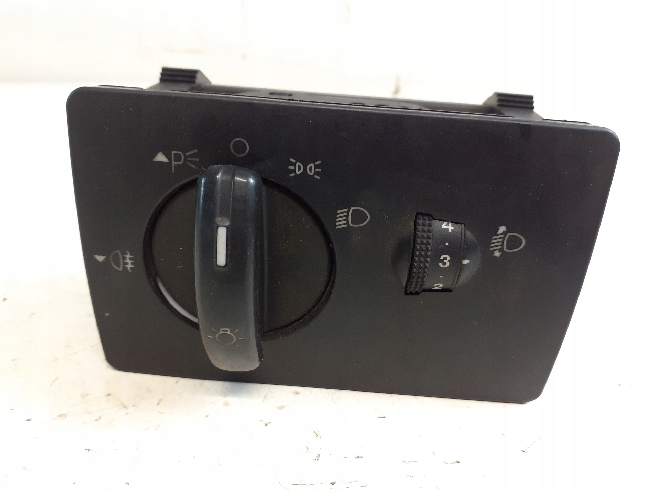 Ford C-Max e interruttore luci 3M5T-13A024-EB