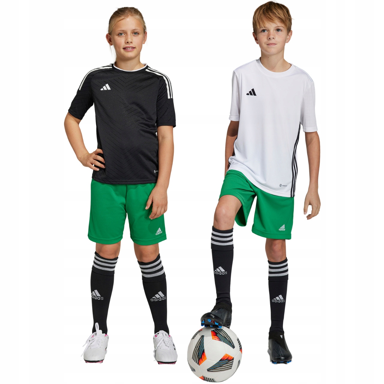 Spodenki dla dzieci adidas Entrada 22 zielone IC7410 R. 116