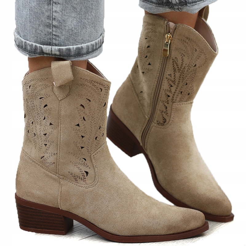 Béžové dámské kotníkové boty s nízkými kovbojské boty na podpatku, prolamované na zip ve špici