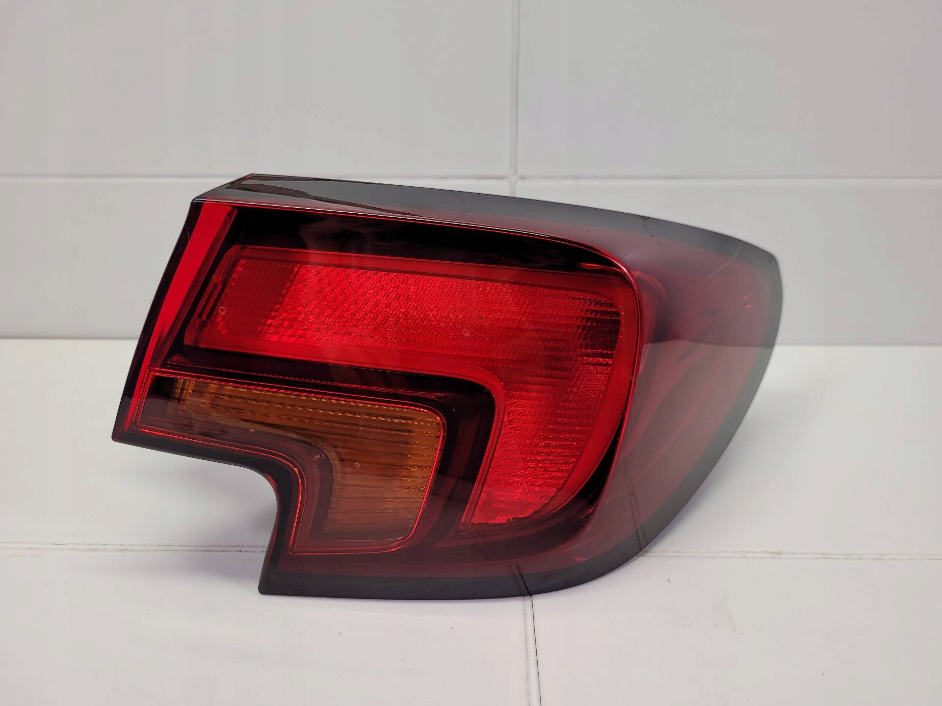 Licht hinten rechts Seite Opel Astra K 2017 5110