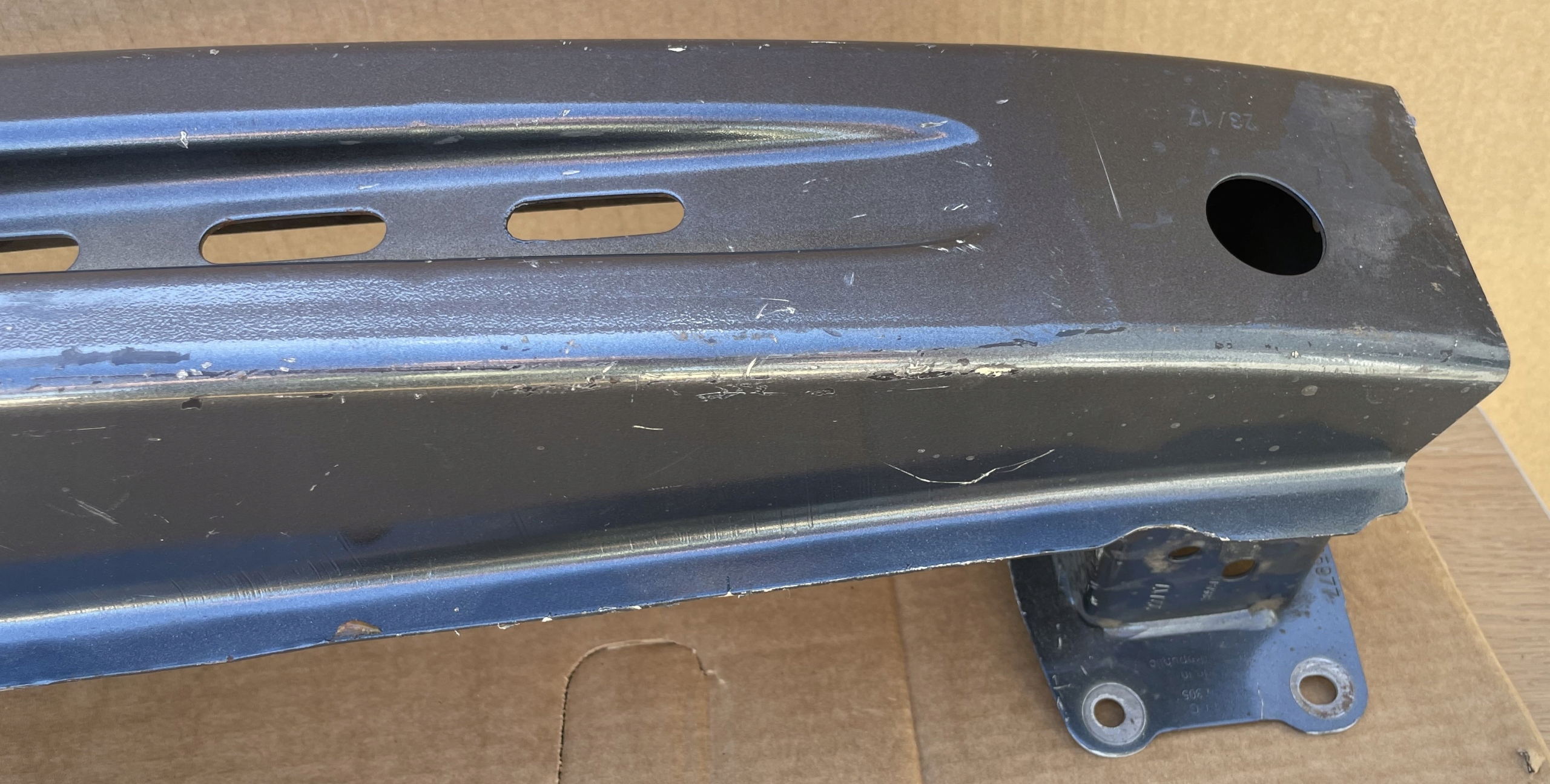 bumper support rear part SKODA KODIAQ 2017-2024 R original LF7Y