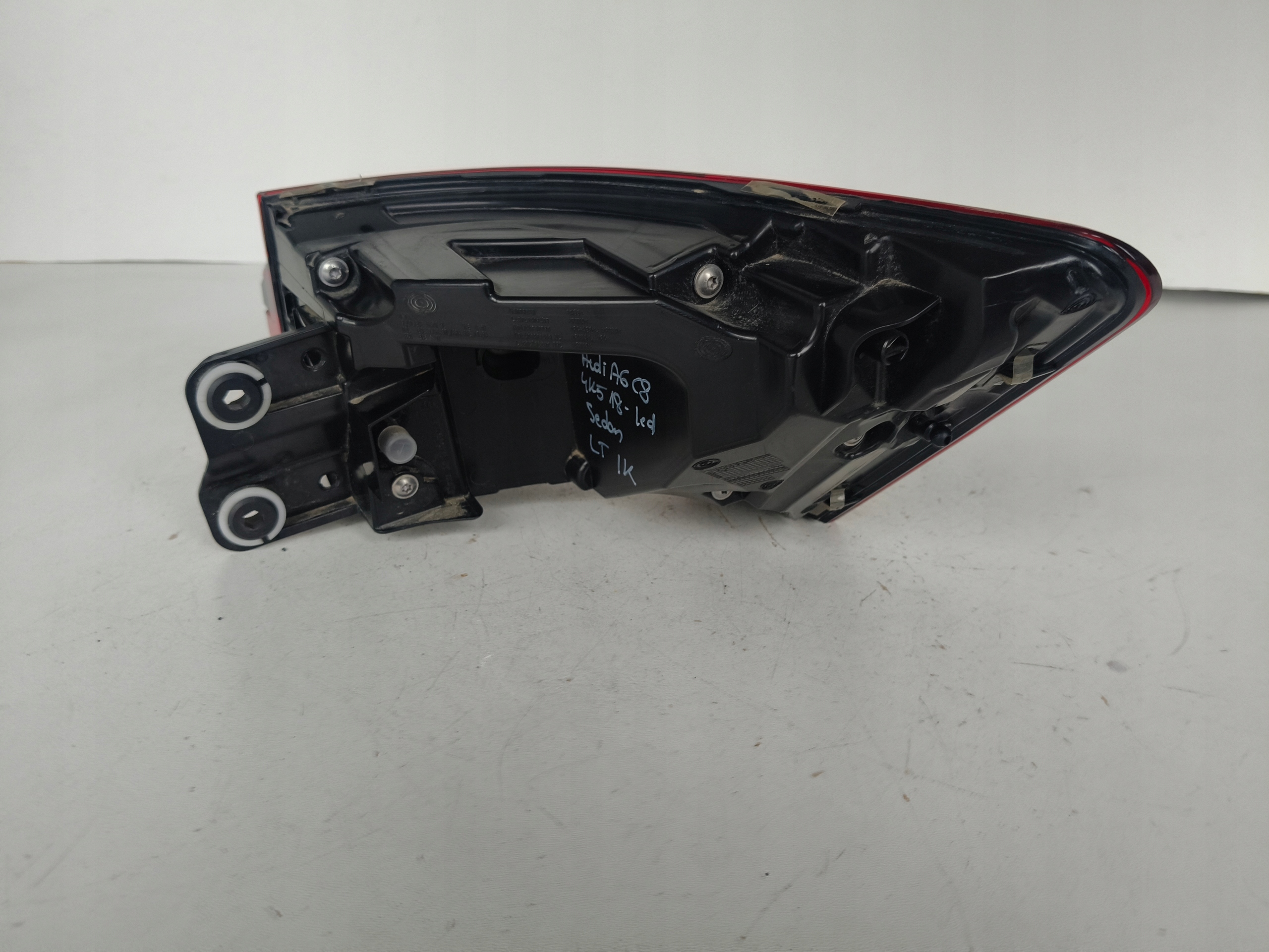 light left rear AUDI A6 C8 4K 4K5 18- sedan LED MATRIX