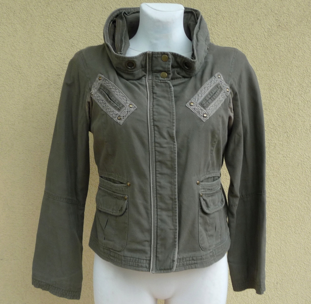 SOVIET LOVED AND LIVED IN KURTKA Z KAPTUREM 16 44