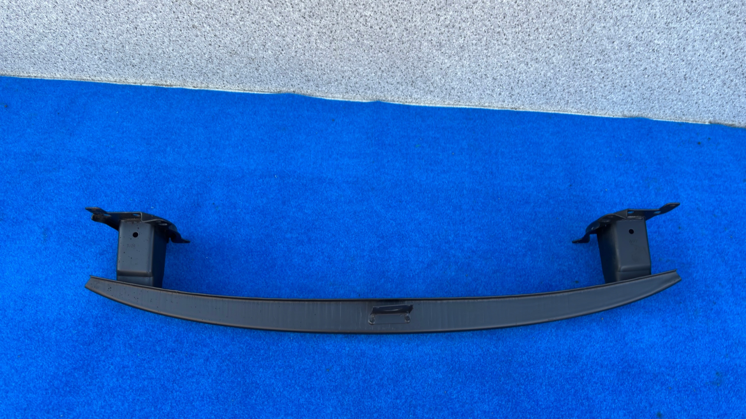VW GOLF 5 V bumper support front pillar 1K0807109C NWBL15KW
