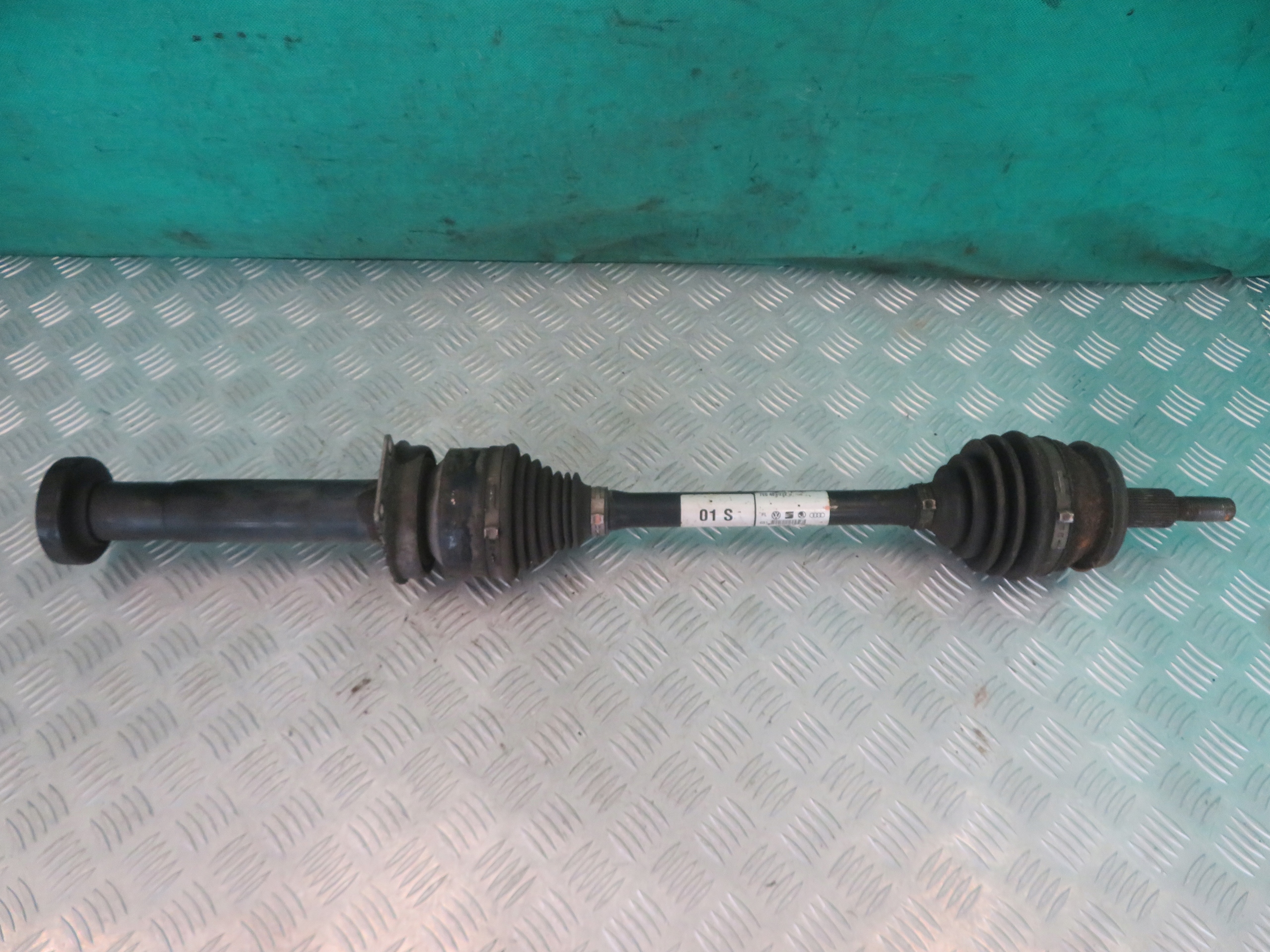 semi-axis right VOLKSWAGEN TRANSPORTER T5 2.0 12R 7E04072723