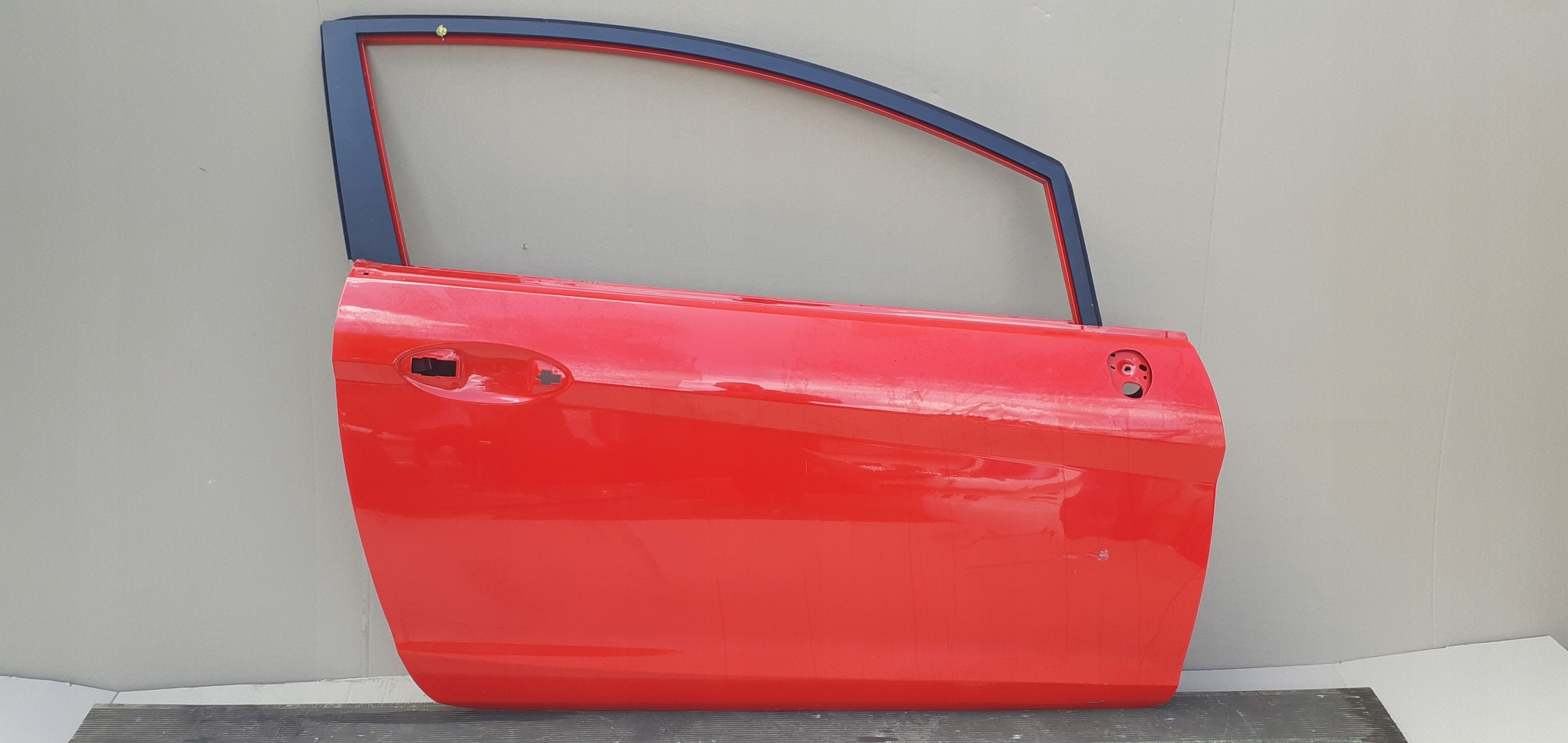 DRZWI PRAWE FORD FIESTA MK7 08-16r 3D 3 DRZWI ORYG