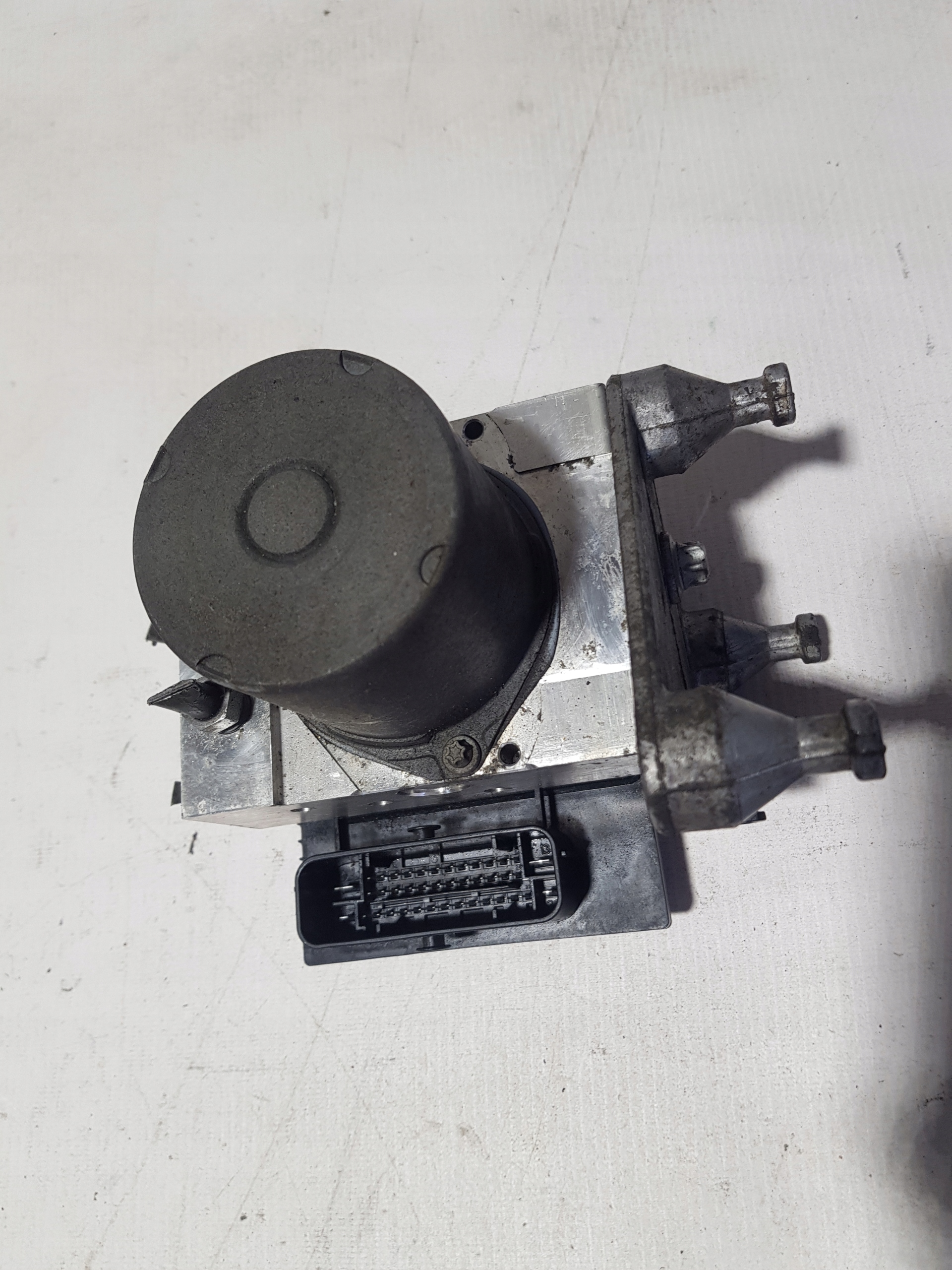 MERCEDES E KLASA W212 W207 pump ABS control unit ESP