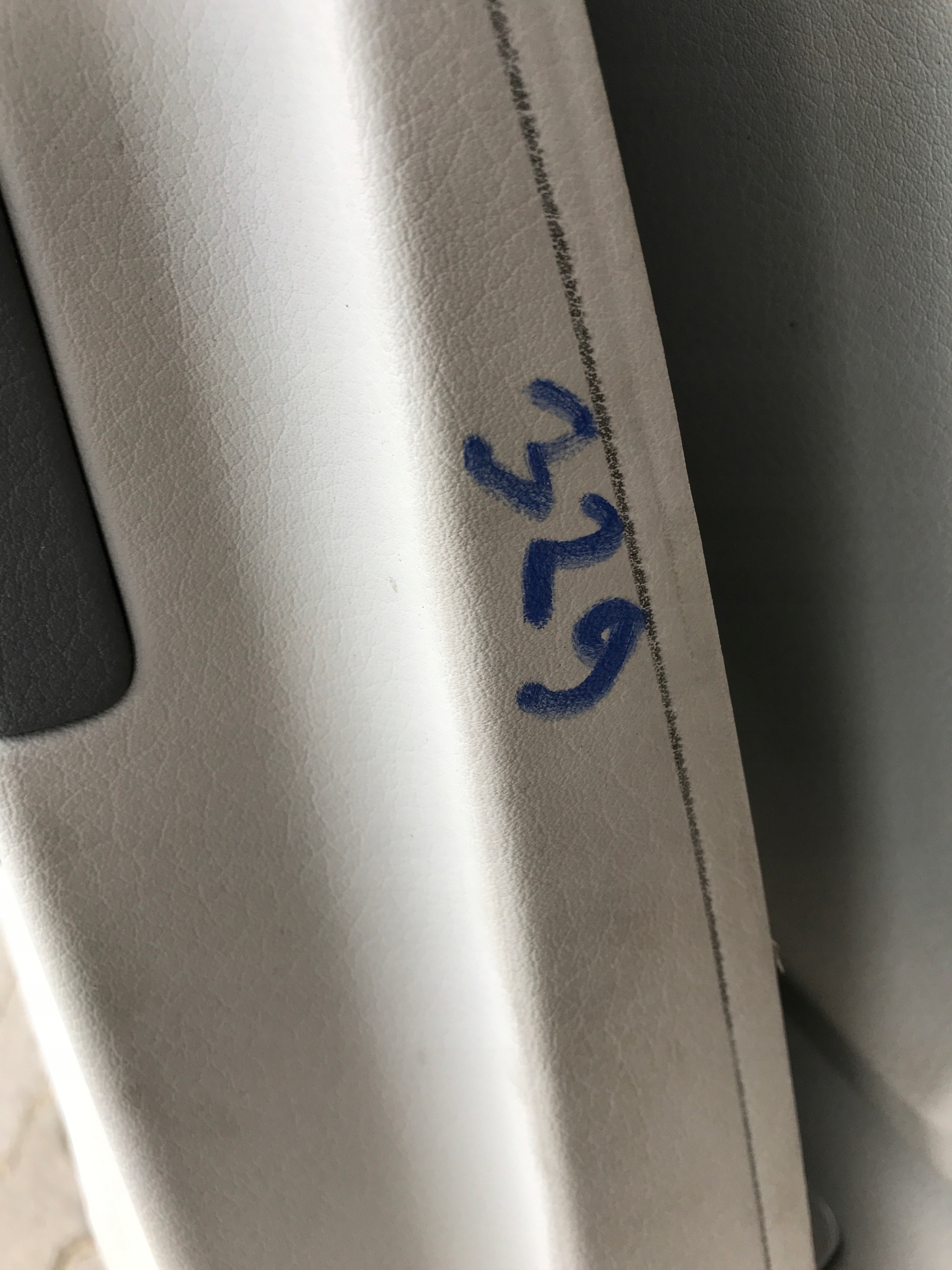 side upholstery blinds door left rear part AUDI A6 C6 KOMBI