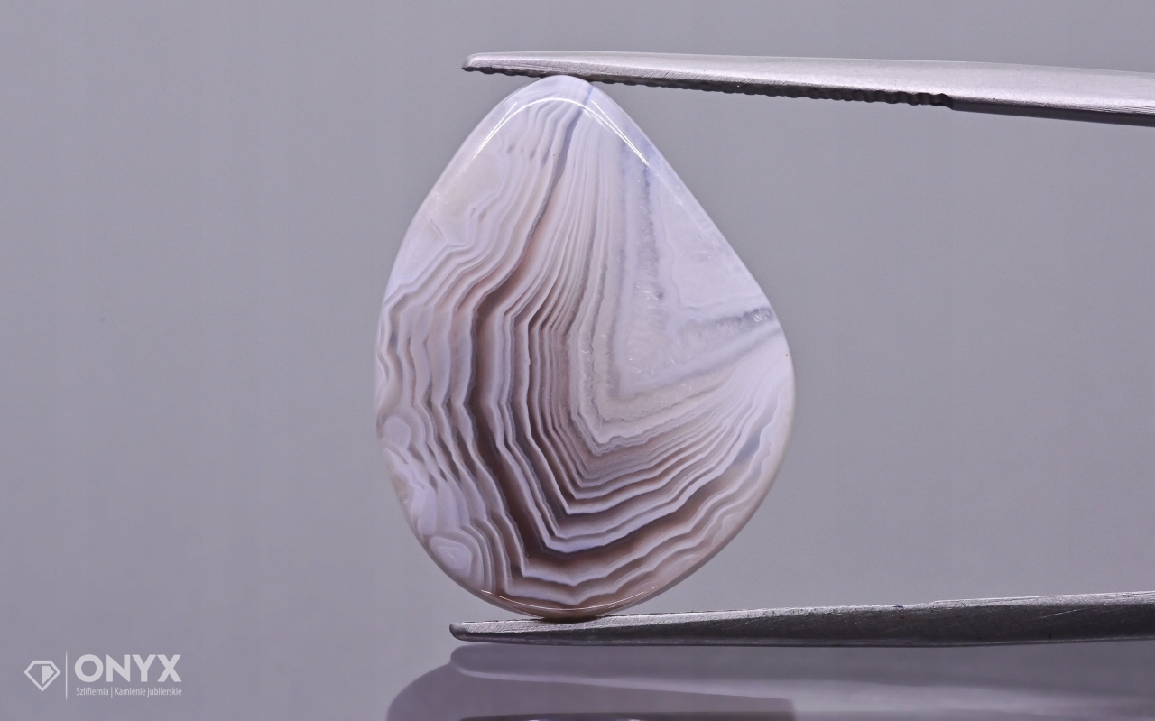 Achát Botswana konvexní nepravidelná dlažba 21x16,5 mm