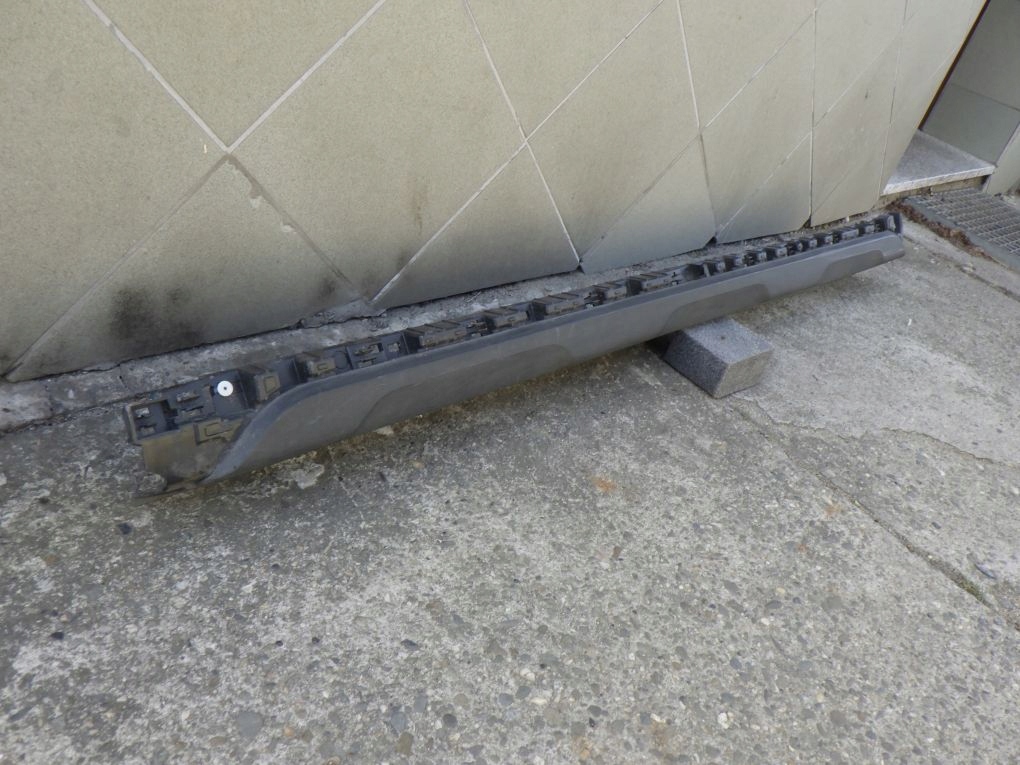DACIA DUSTER II 2 17- moulding threshold right