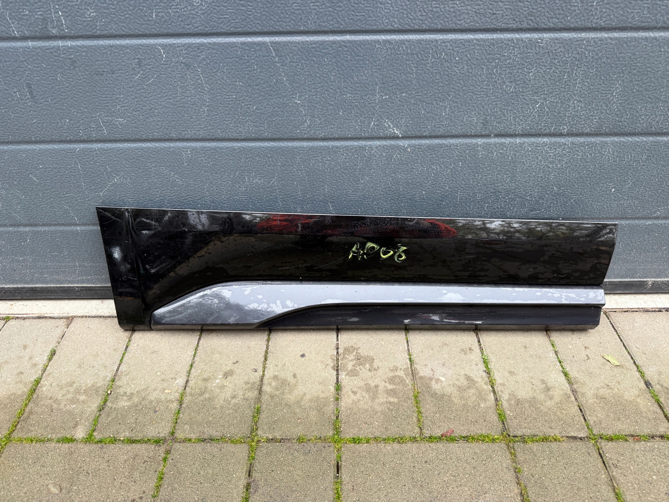 Audi Q5 II moulding door rear part right 80A853970