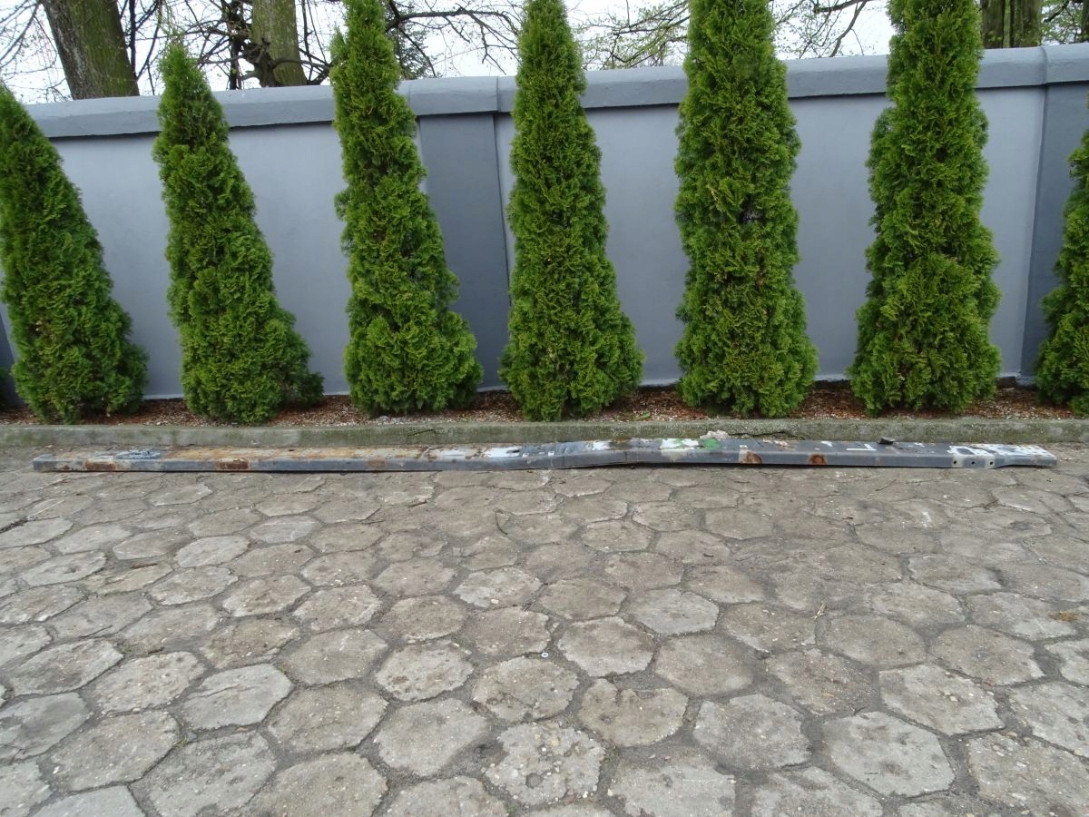 DAF XF 105 E5 RAMA PRAWA BOK RAMY 6x2 623x26CM