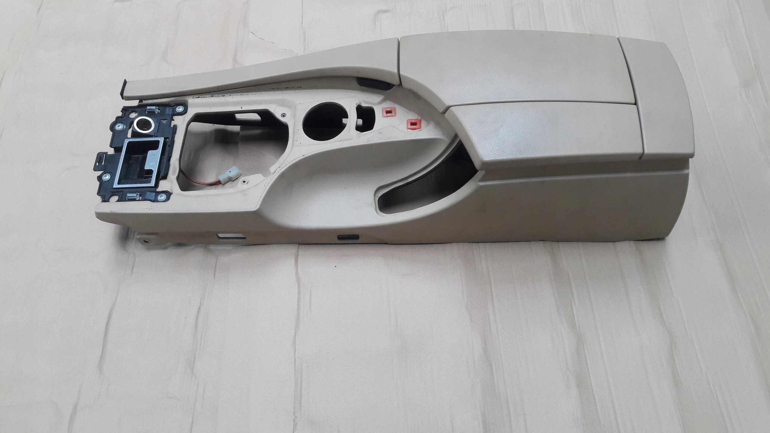 BMW E60 тунель без Європа