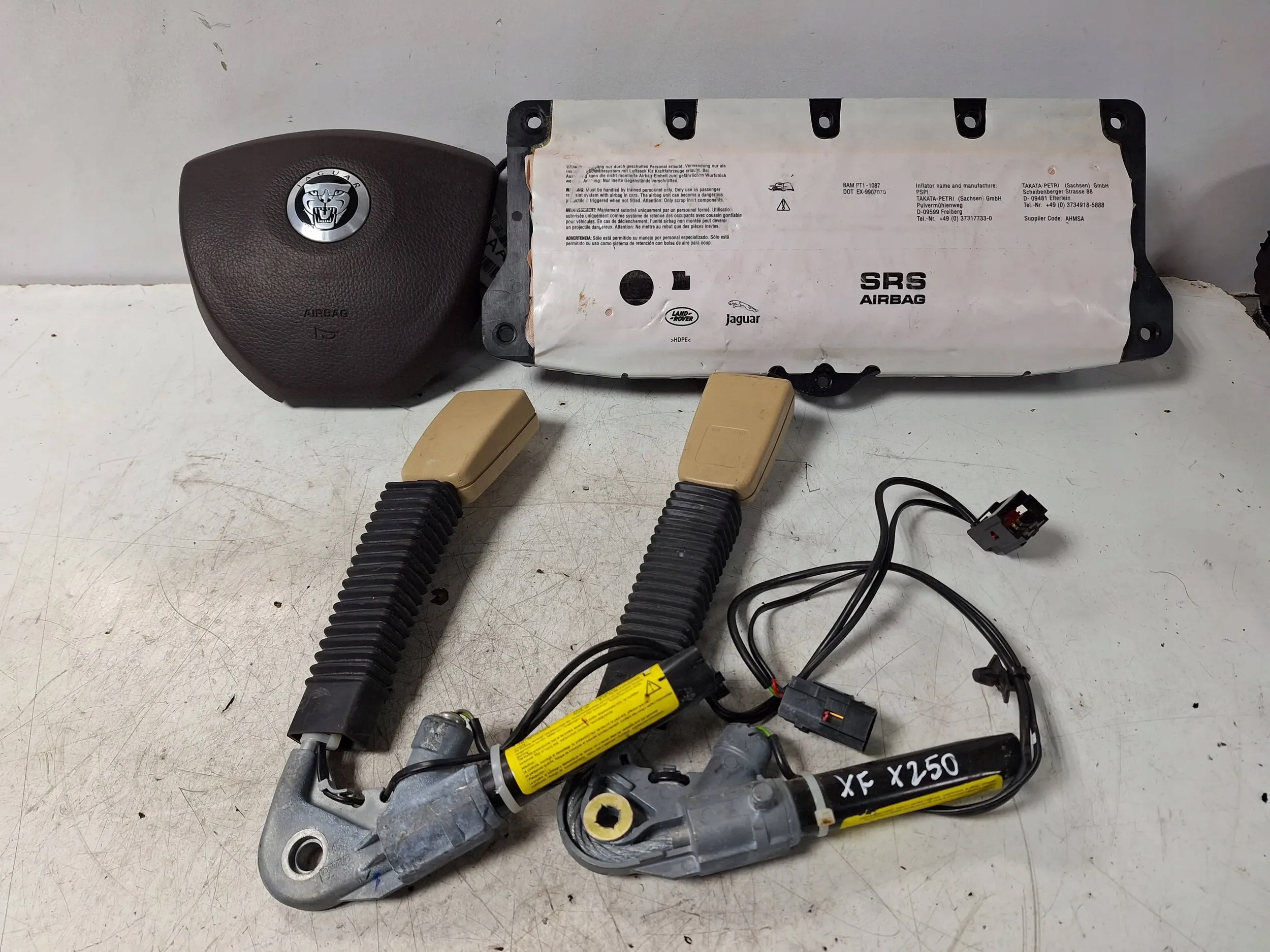 Airbag Spanner Airbags Jaguar XF X250 07