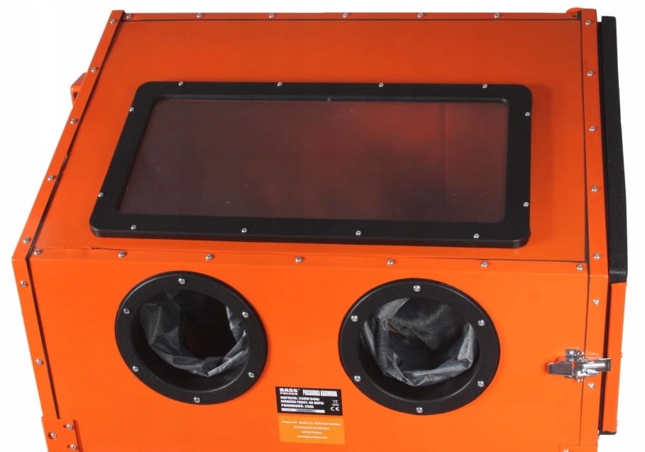 PIASKARKA KABINOWA 250L PISTOLET DYSZE x4 FILTR Pojemność 250 l