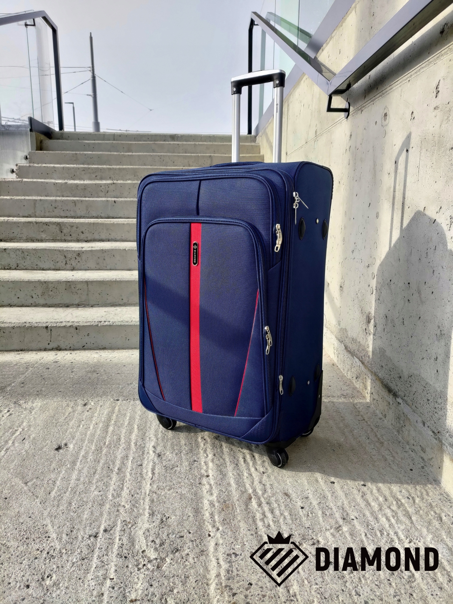 WALIZKA DUŻA NA KÓŁKACH PODRÓŻNA BAGAŻ DIAMOND GRANAT Miękka XL 28" C330 Rodzaj miękka