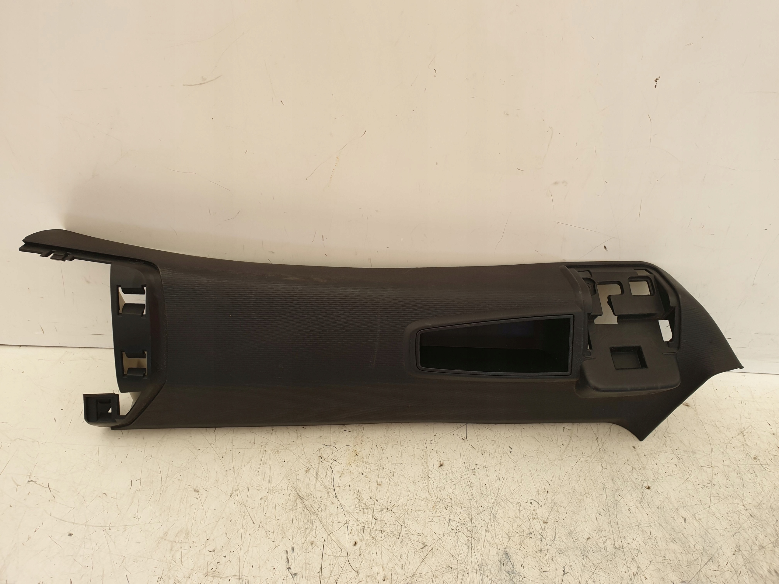 OSŁONA BAGAŻNIKA PRAWA CITROEN C4 GRAND PICASSO