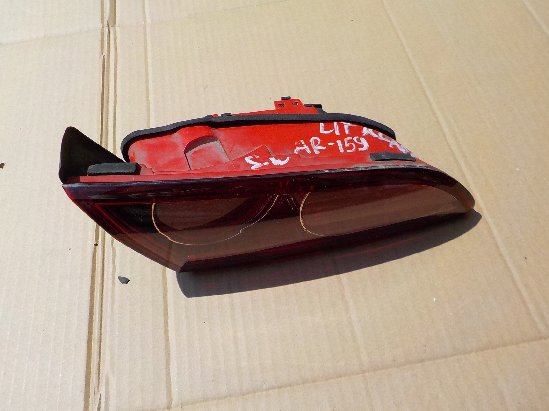 light left rear part z bonnet alfa romeo 159 kombi 2008r