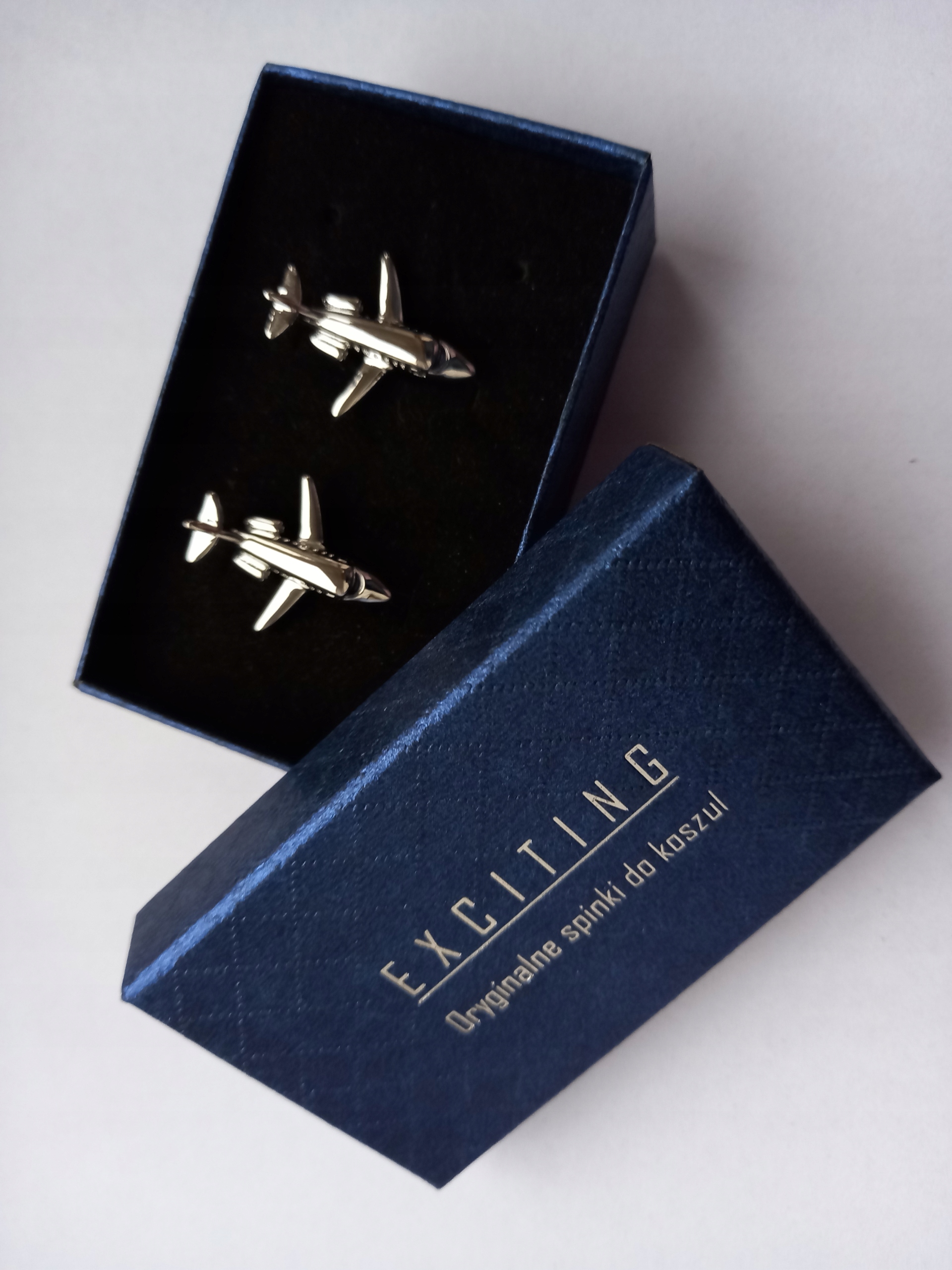 Spinki do mankietów Samolociki Samolot Awionetka Embraer Bombardier Pudełko Marka Inna marka