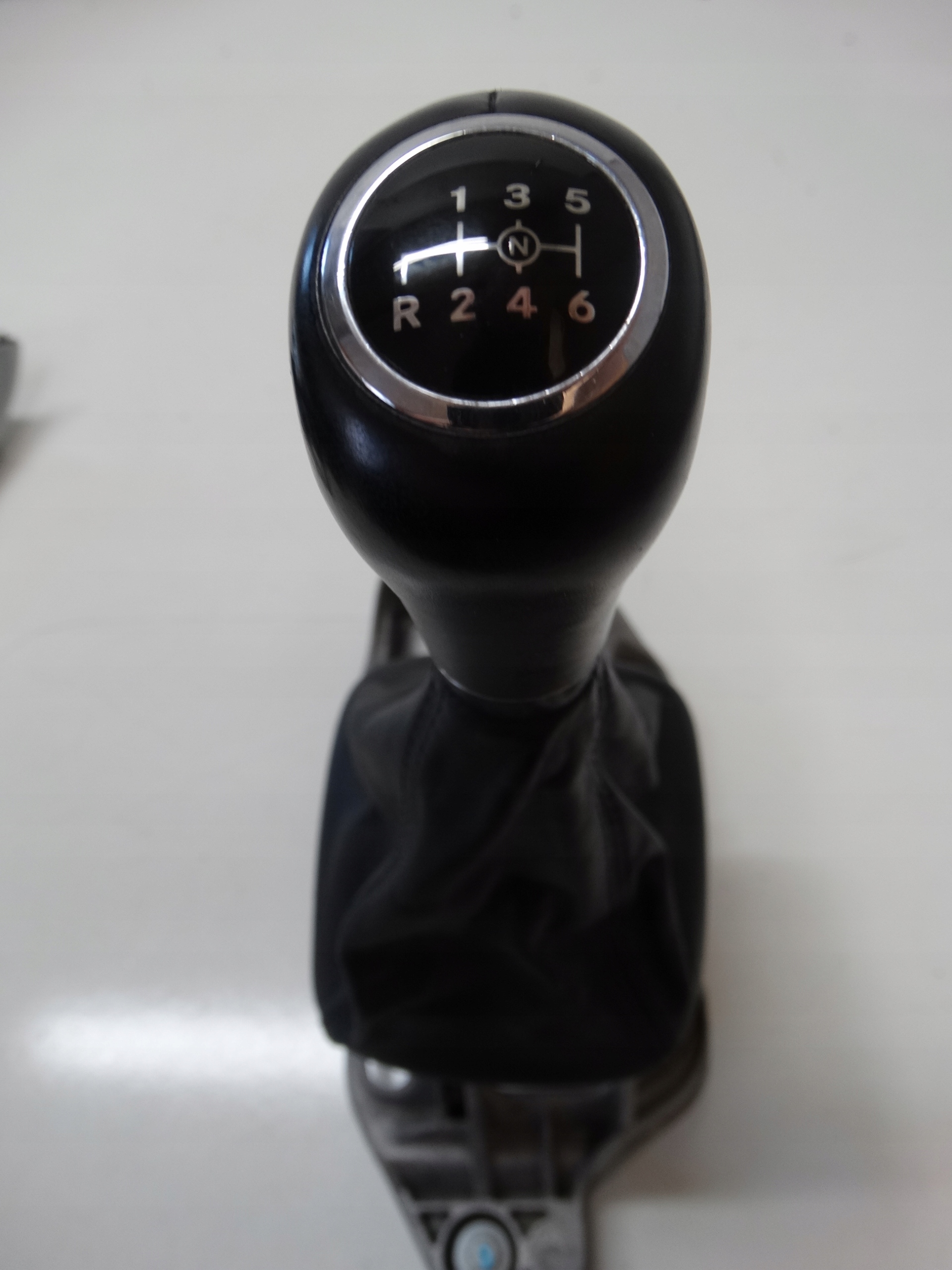 A1693600409015 - Ручка+сильфон + селектор MERCEDES W169 LIFT 6 передач