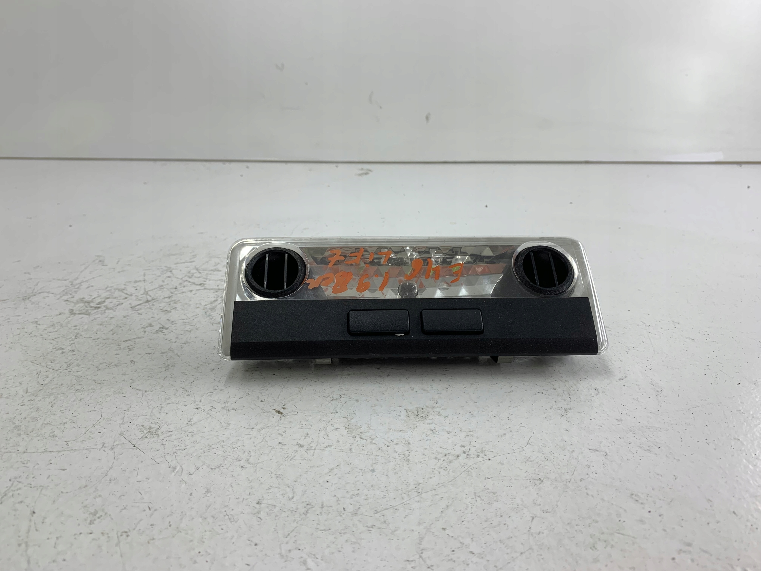 BMW E46 feu de toit éclairage cabine arrière 6901478