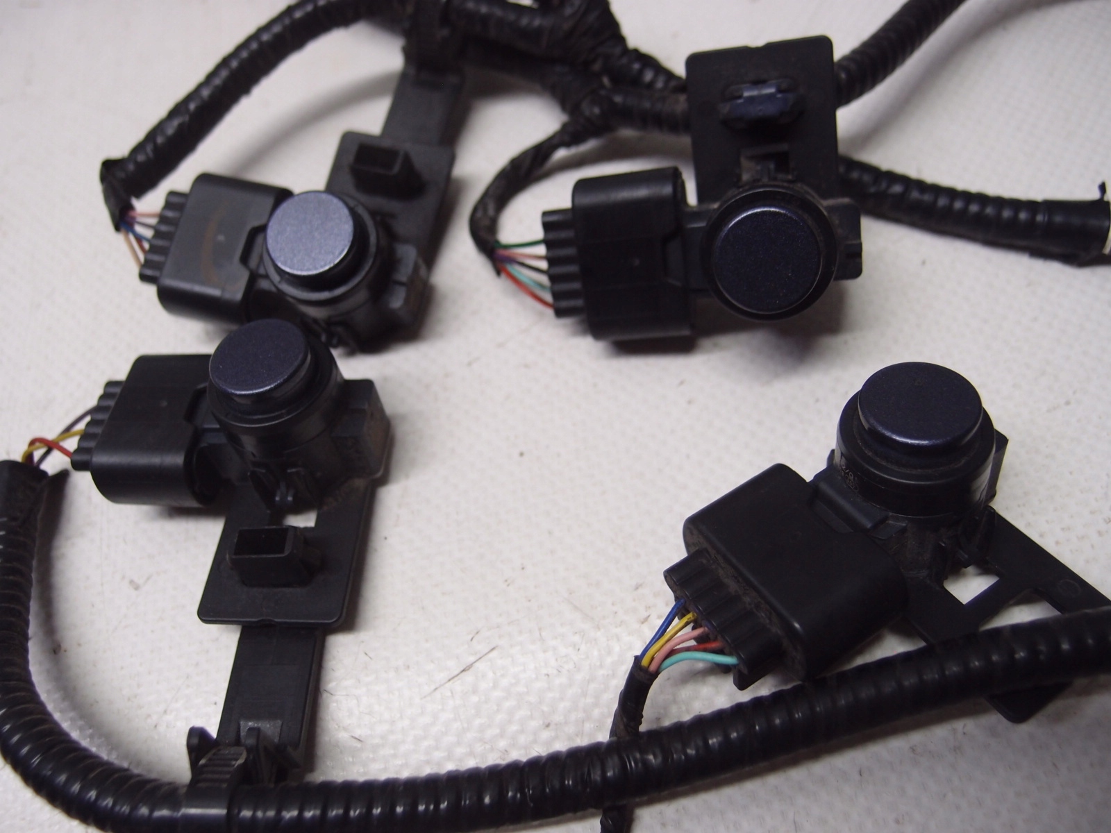 WIĄKA INSTALACJA CZUJNIKI PDC HONDA CRV 2017 Model 39680-T0A-R110-M1