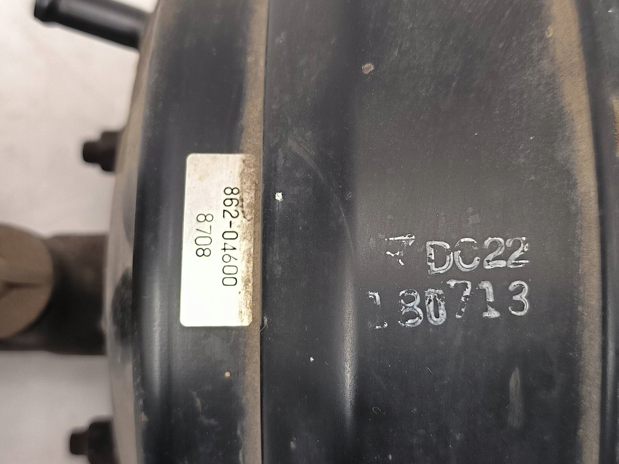 servo brake 862-04600 MAZDA DEMIO