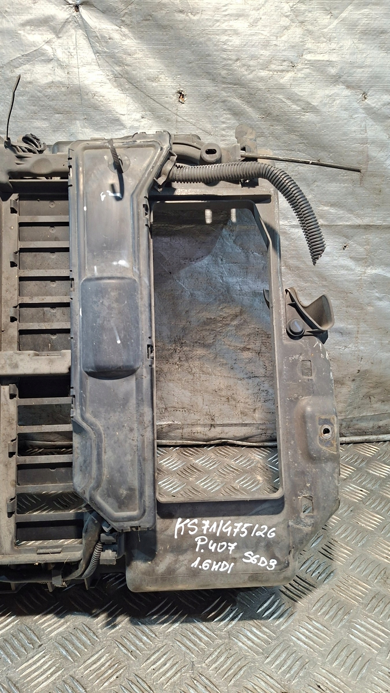 ventilátor chladiče napínací pás PEUGEOT 407 1.6HDI