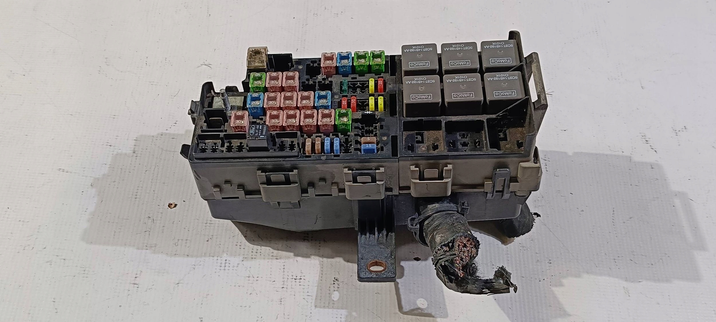 Module fusibles Complète Ford Mustang 5.0 2011