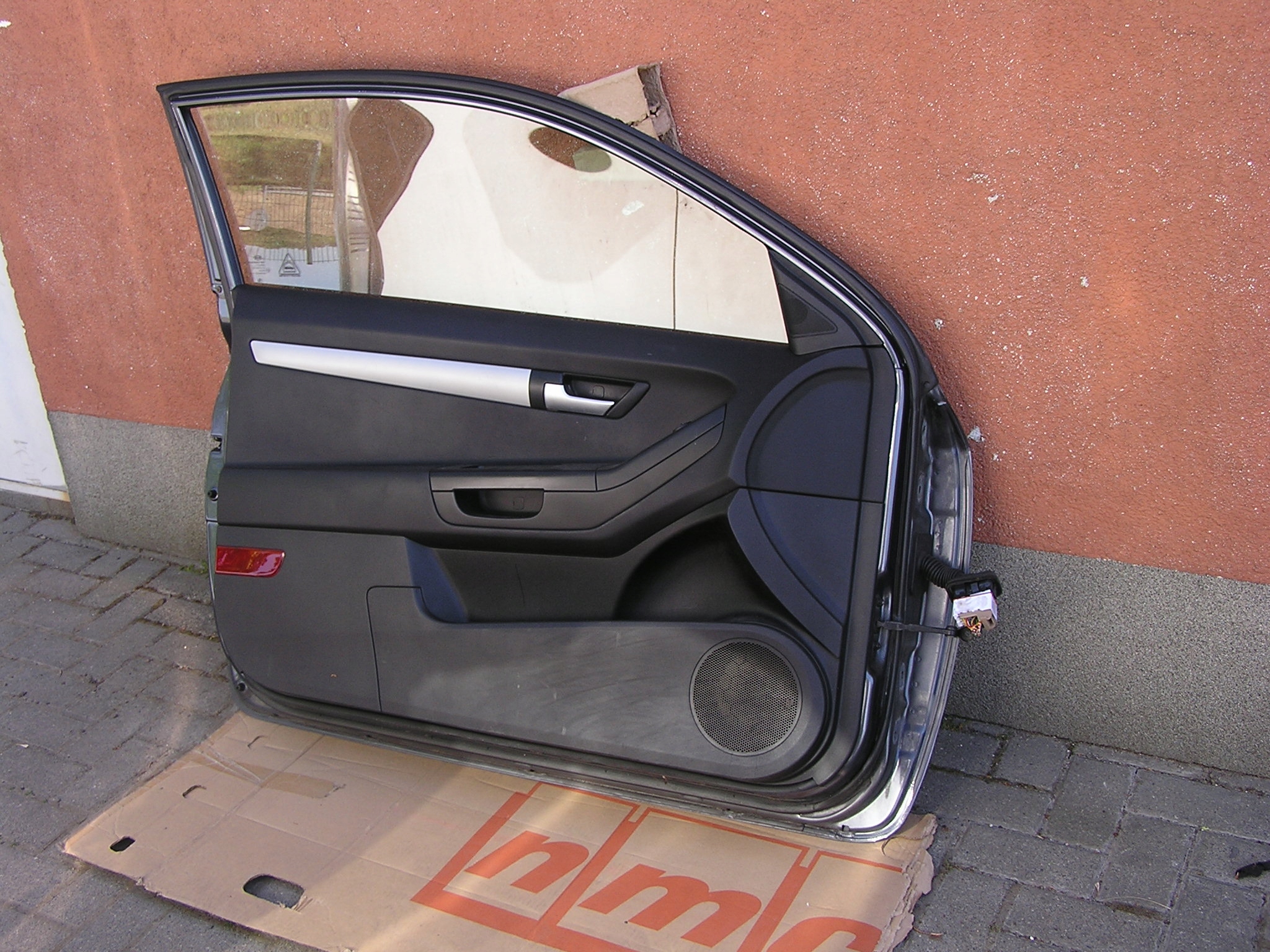 дверь kia CEED PROCEED и 3D 2008 r левая 5K
