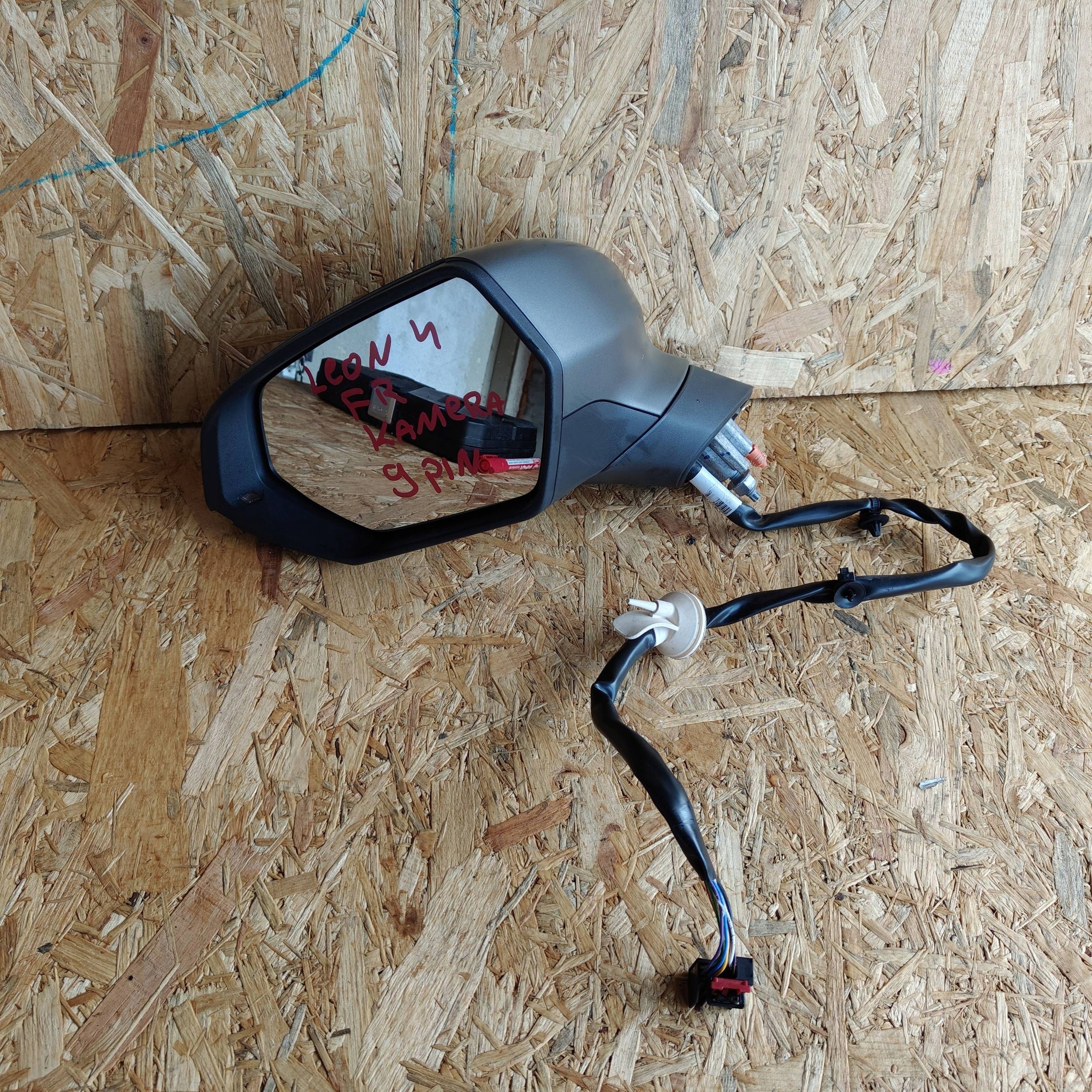 electrics mirror side left side Seat Leon IV FR 9PIN KAMERA