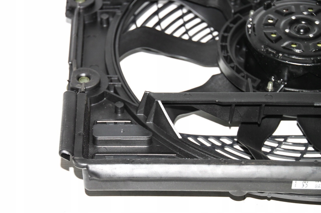 Wentylator chłodnicy klimatyzacji BMW E39 8380780 Numer katalogowy oryginału 64548380780