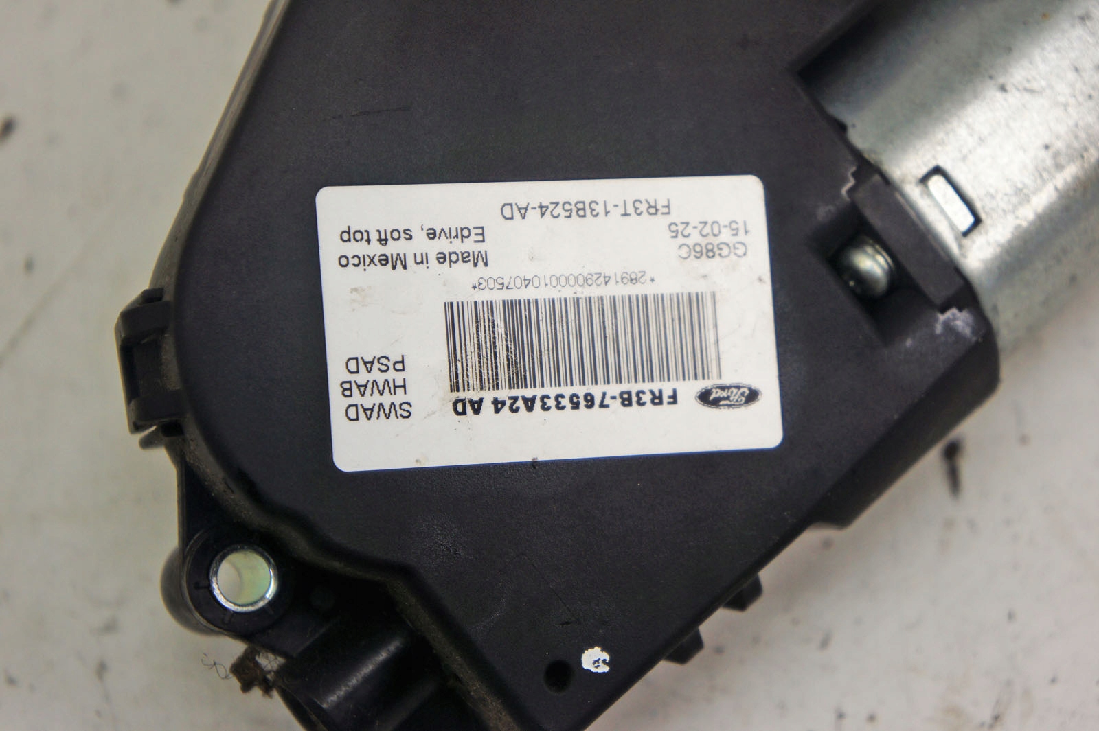 KD323 Ford Mustang VI Silniczek Rozkladania Dachu Generic Product silniczek rozkladania dachu