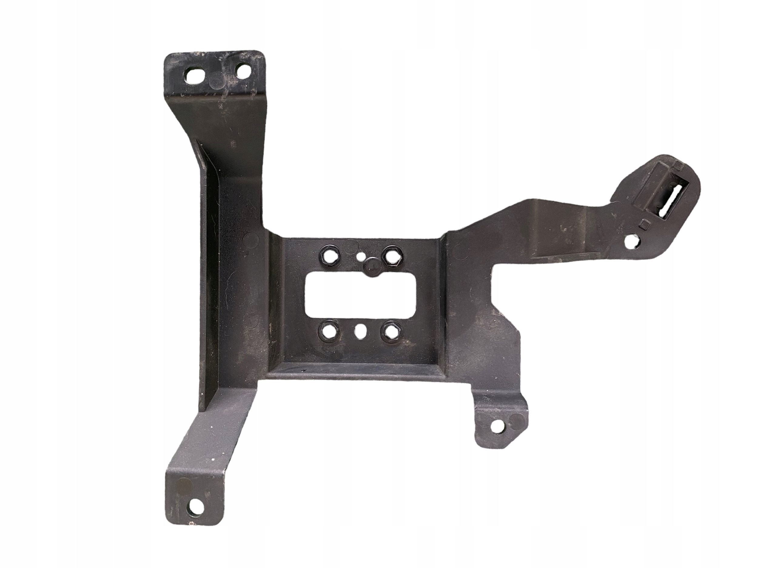 Range Rover Evoque L551 крепление радара K8D29E729BA