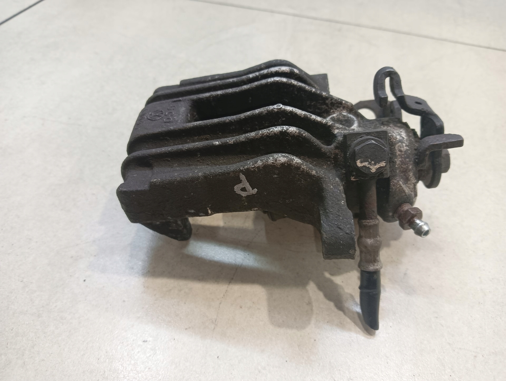 caliper brakes right rear part NEW BEETLE 2.0 60877