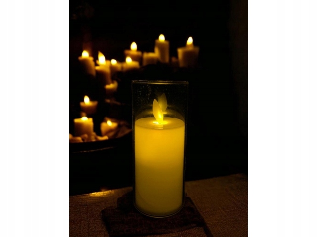 ŚWIECZKI DEKORACYJNE LED Z RUCHOMYM PŁOMIENIEM W OBUDOWIE 12,5 cm Kod producenta LED 12,5 cm