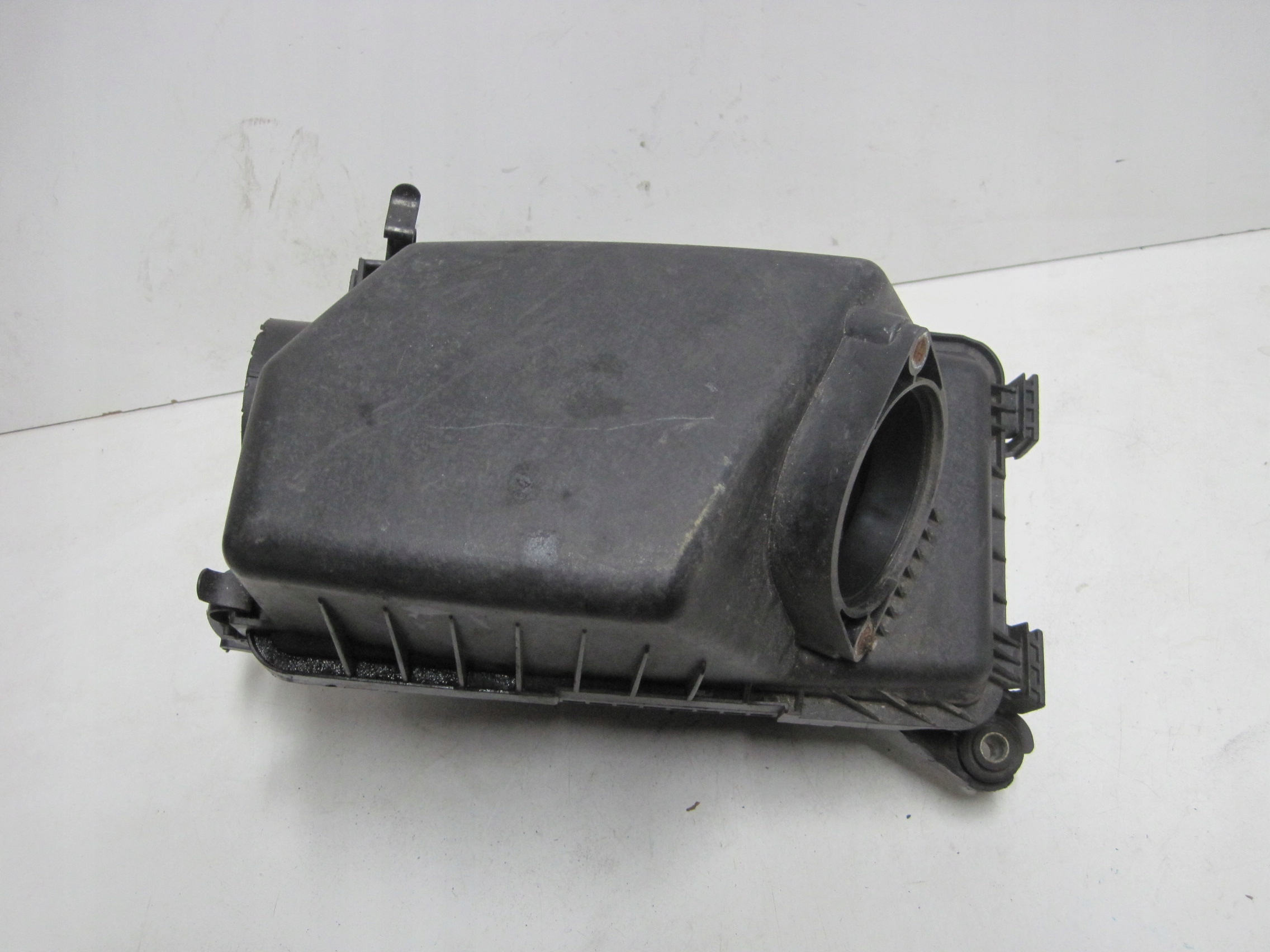 Gehäuse filter luft HYUNDAI KIA 28110-A5800
