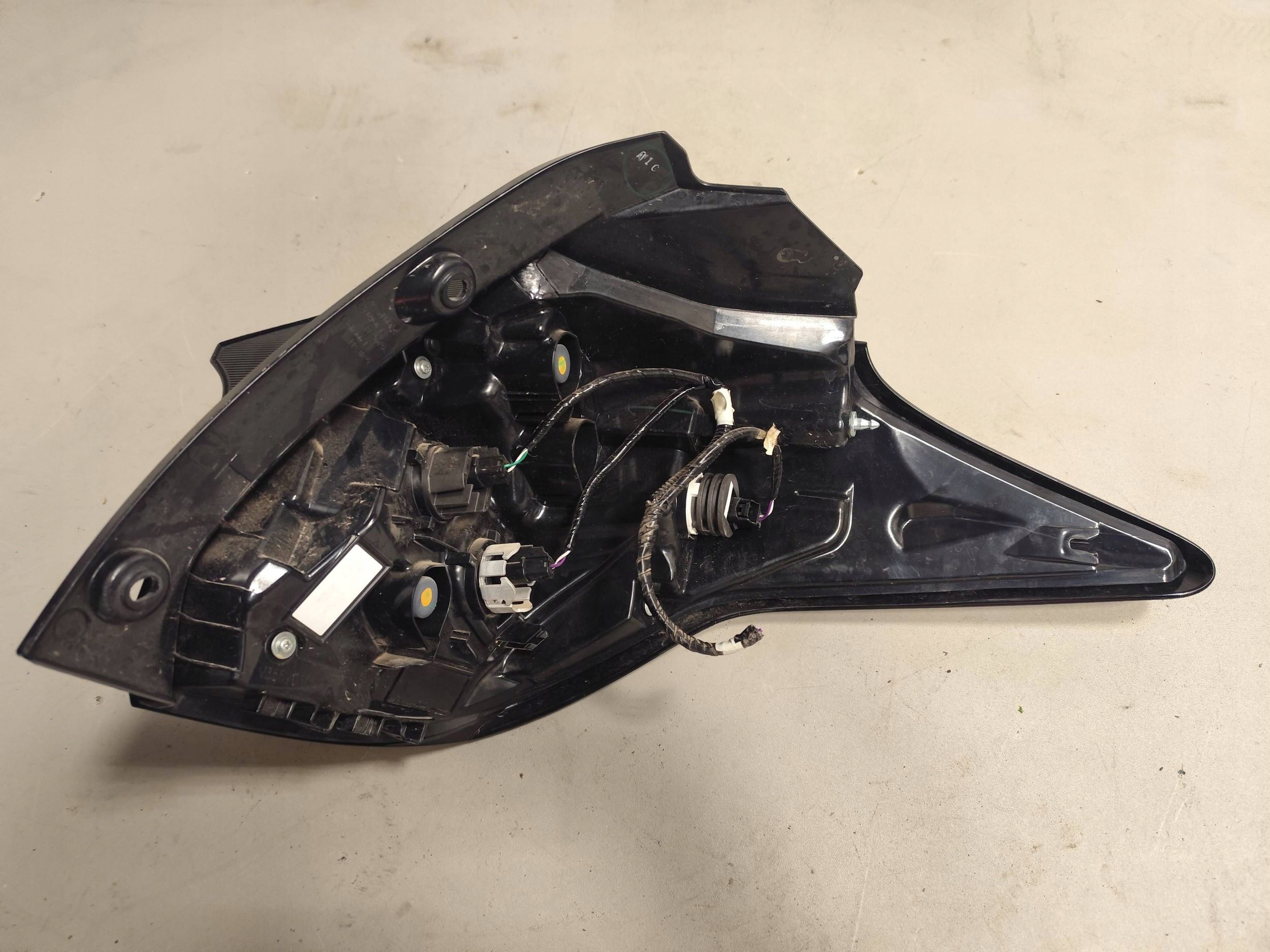 TOYOTA YARIS IV light LED rear part rear left